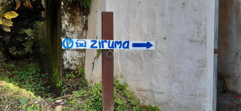 Majutusasutuses Ziruma olev sertifikaat, autasu, silt või muu dokument
