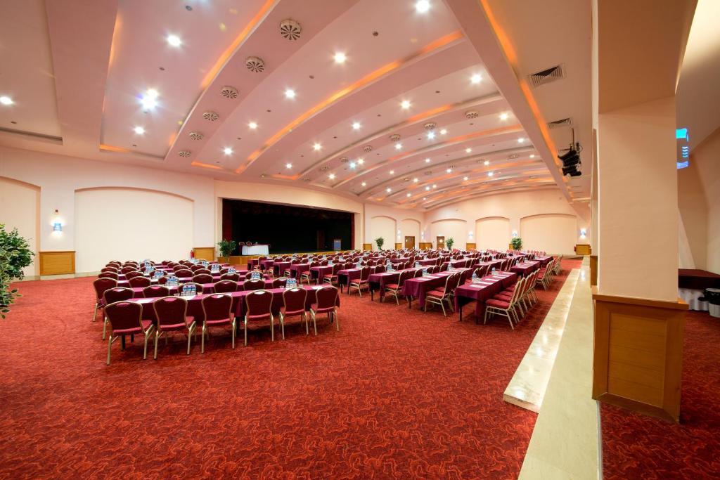 Konferenční prostory v ubytování Limak Limra Hotel & Resort Kemer - Kids Concept