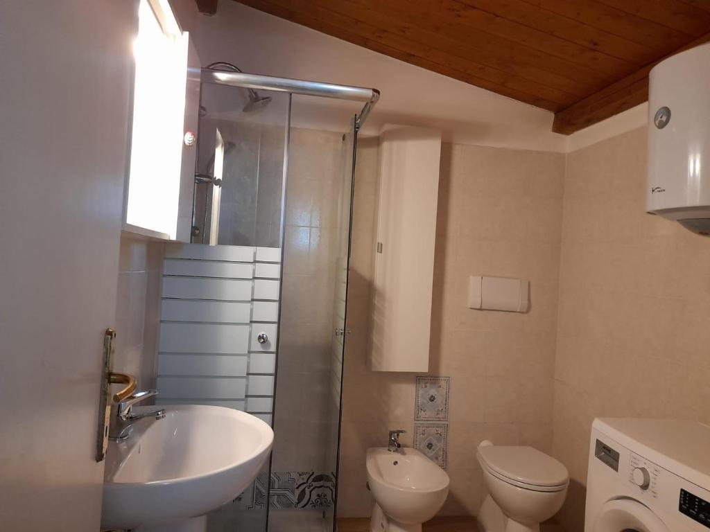 A bathroom at Casa Diaz