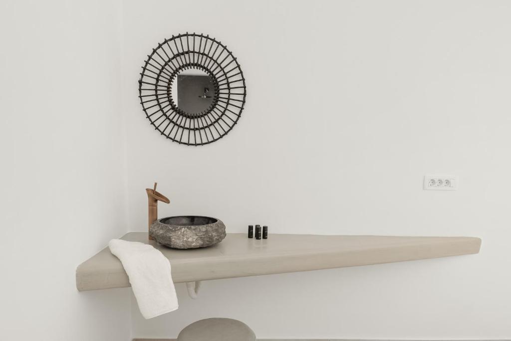 Oyster Luxury Suites - 9