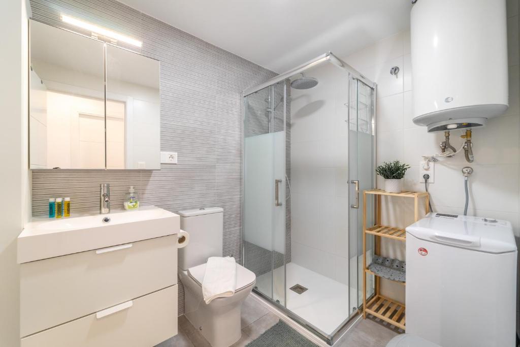 A bathroom at Myflats Premium Santa Pola