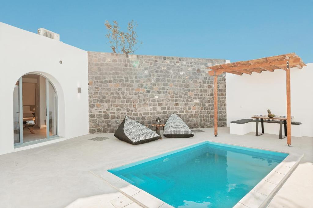 Oyster Luxury Suites - 6