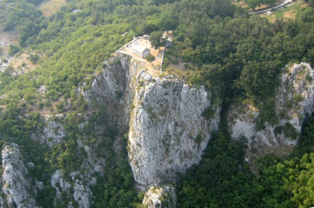 Příroda nedaleko prázdninového domu