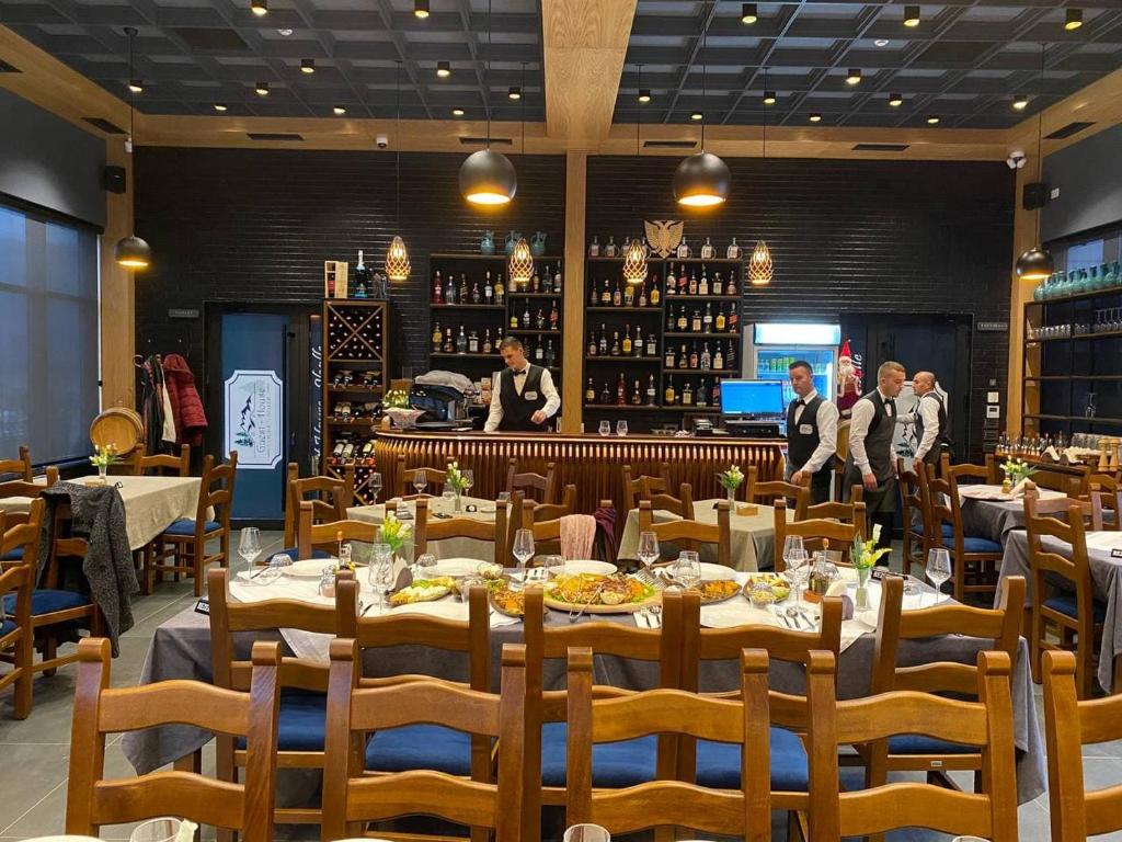 Restaurace v ubytování Iballe Guesthouse