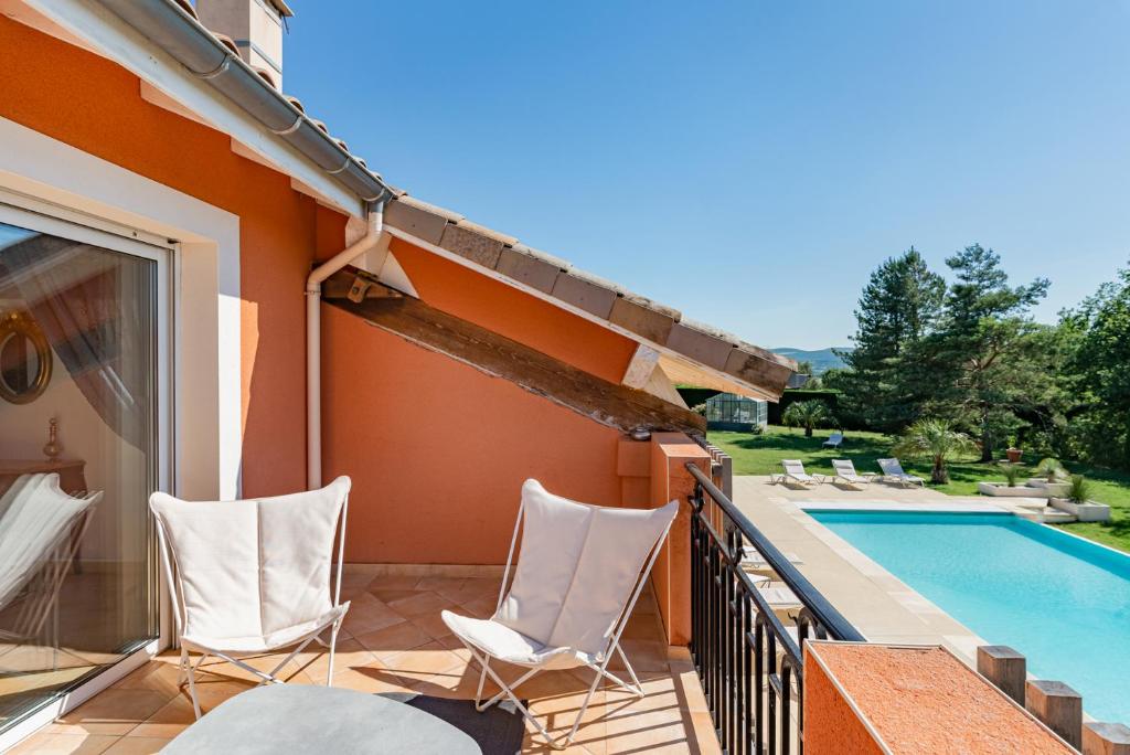 La Petite Aiguebonne - Suite Avec Vue De La Piscine