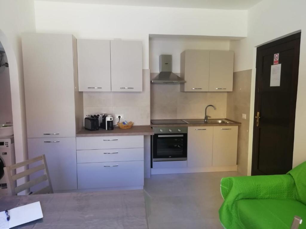 Kuchyňa alebo kuchynka v ubytovaní Casa Vacanze da Mary P