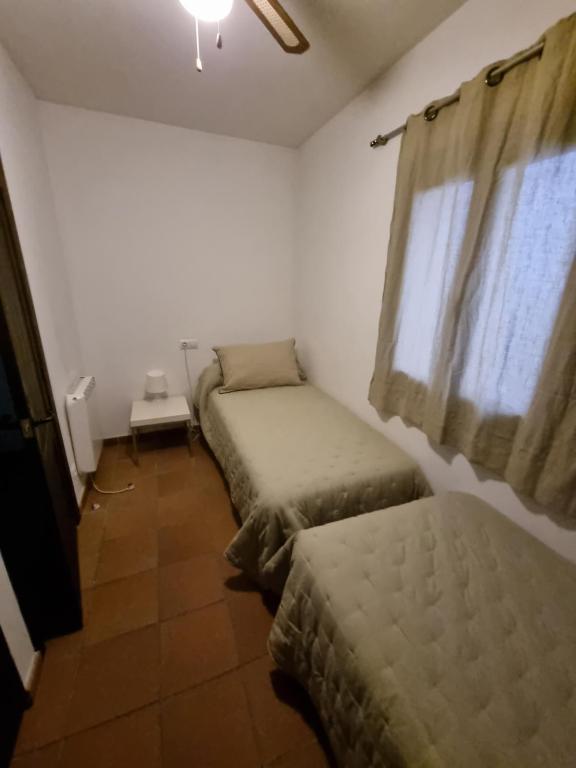 Postel nebo postele na pokoji v ubytování CAL ROGER MONSONIS