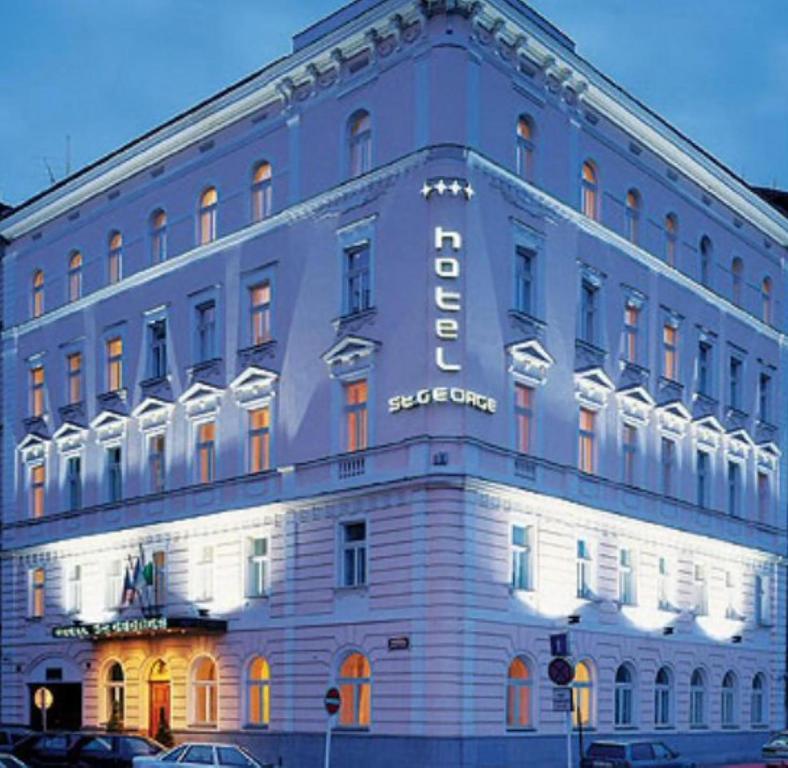Hotel St George - Czech Leading Hotels - Resim 5