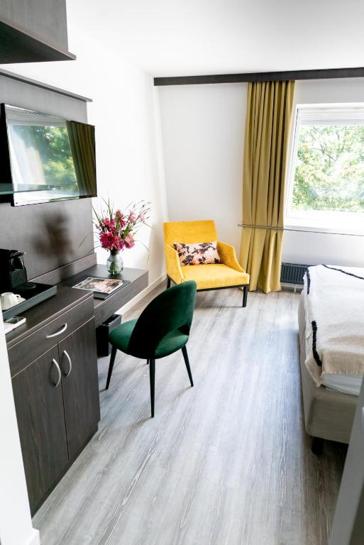 Postel nebo postele na pokoji v ubytování Luxstay Karben - Self-Check-In