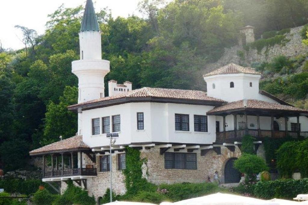 Sunflower Villa - Housity