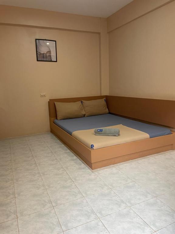 Postel nebo postele na pokoji v ubytování Your Choice Hotel