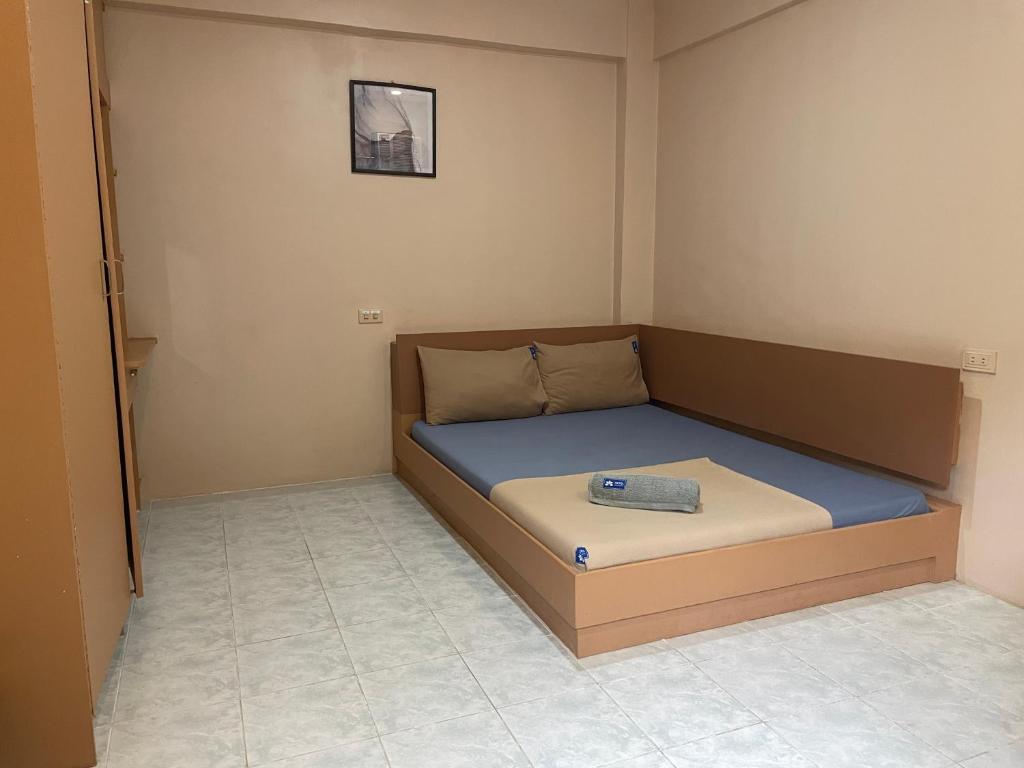 Postel nebo postele na pokoji v ubytování Your Choice Hotel