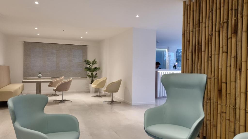 Χώρος καθιστικού στο Edison Hotel Seaview & SPA