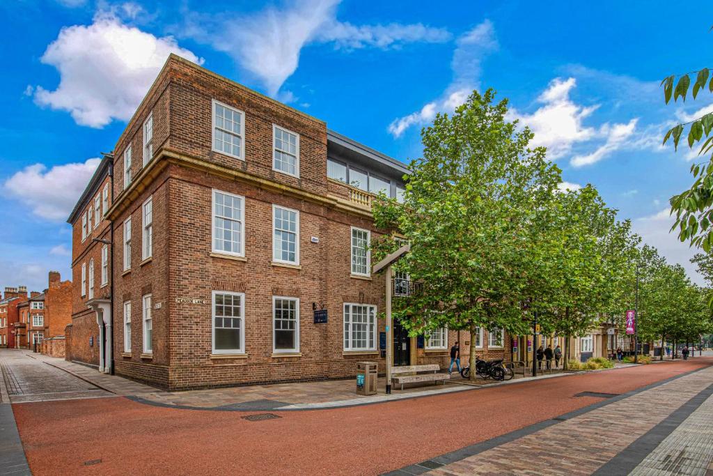 St Martins Lodge, Leicester