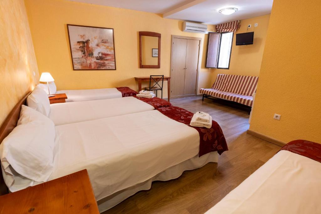 Hostal Restaurante Puerta del Alcázar, Ávila – Bijgewerkte ...