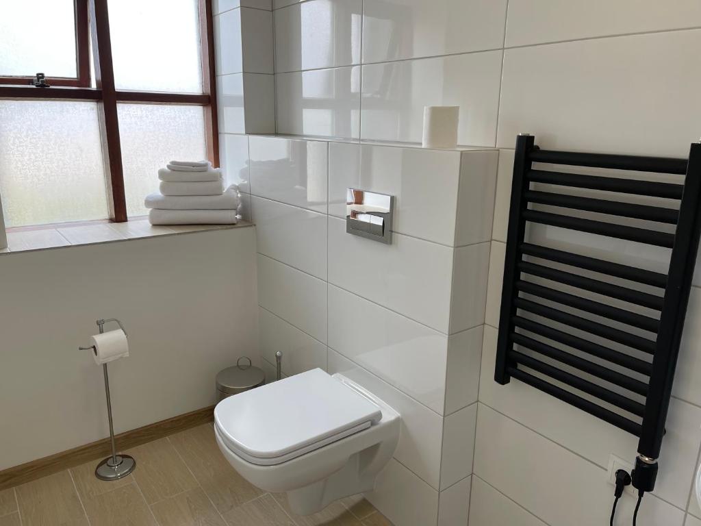 Koupelna v ubytování Helgrindur Guesthouse