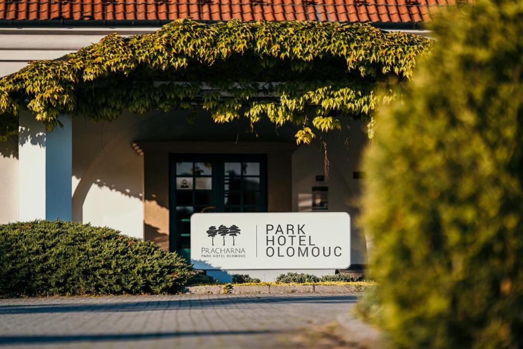 Certifikát, hodnocení, plakát nebo jiný dokument vystavený v ubytování Prachárna Park Hotel Olomouc