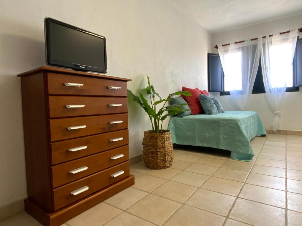 Maresia Holiday House - One-Bedroom Apartment
