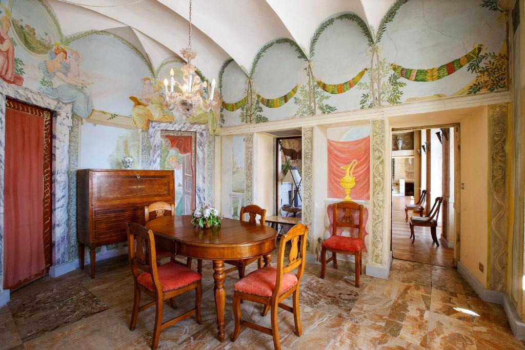 Zdjęcie z galerii obiektu Villa San Martino w mieście Verbania