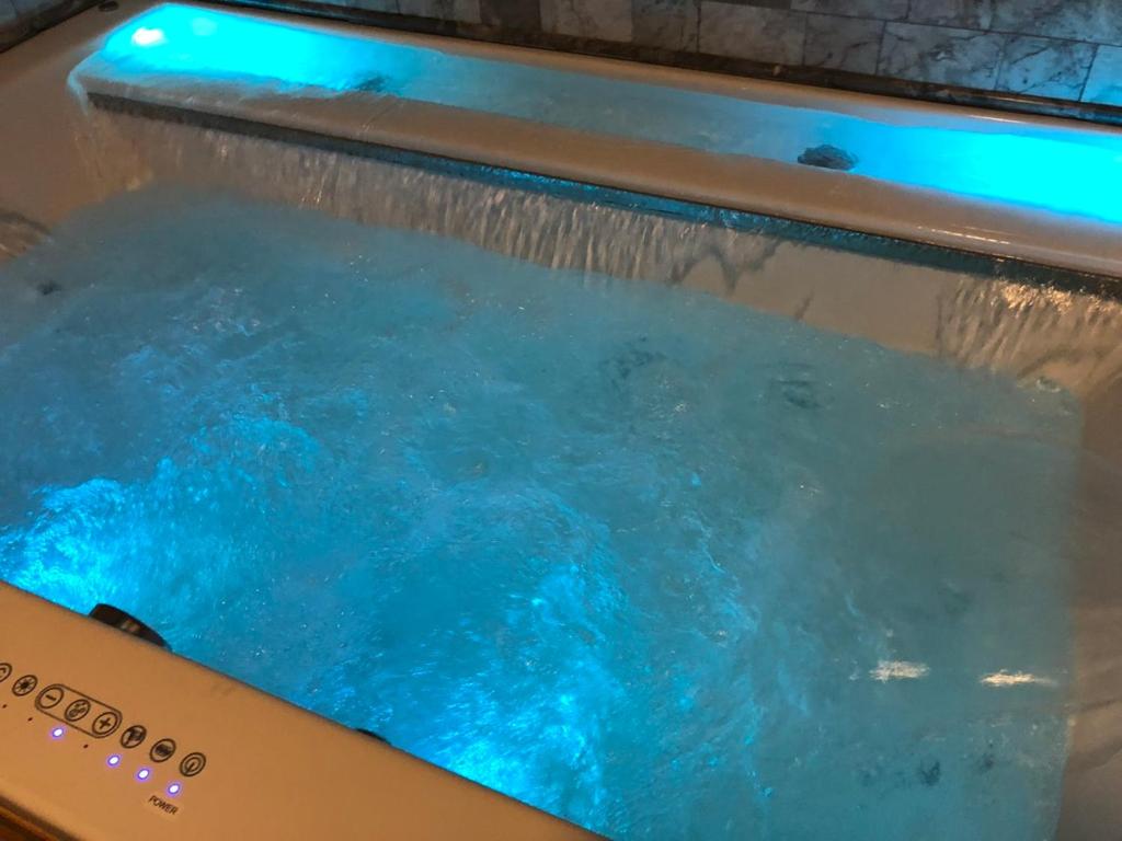 Northern Lights Mansion - Suite Con Baño De Spa