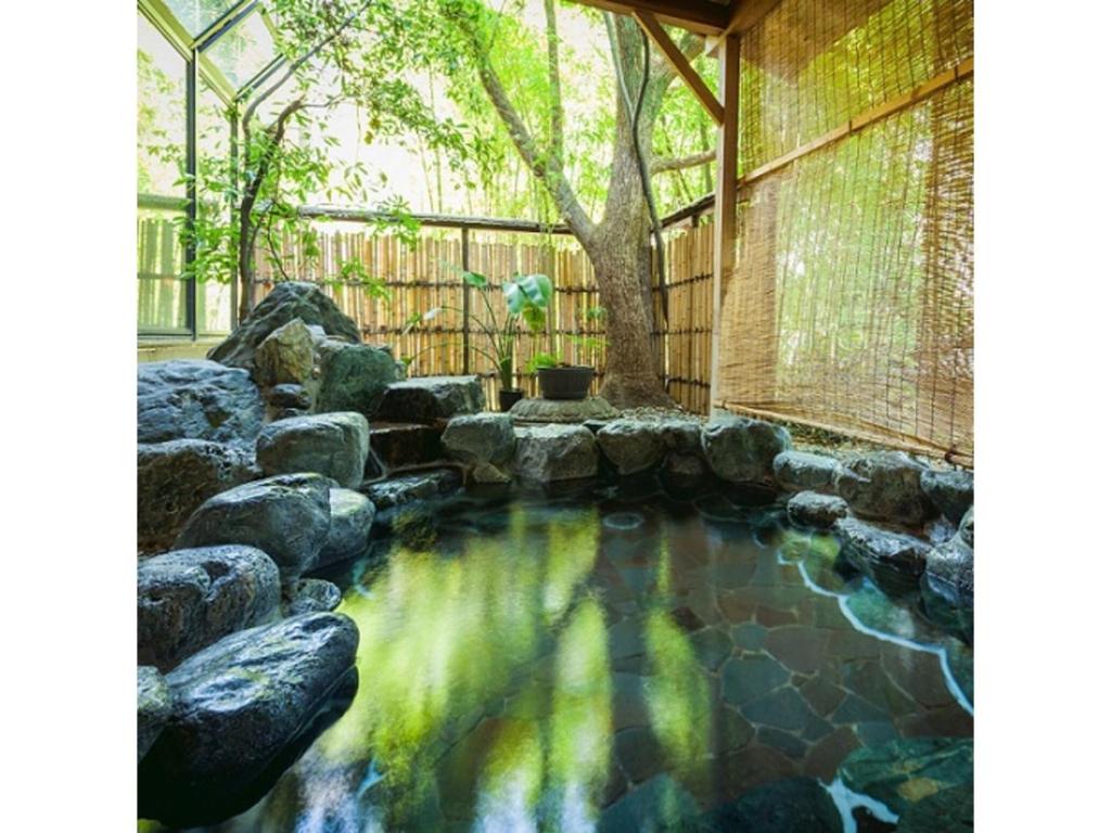 Dogo Onsen Funaya - Vacation STAY 54212vにある庭