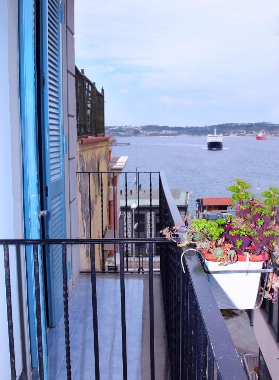 Balkón nebo terasa v ubytování B&B Darsena