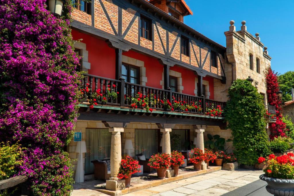 Zahrada ubytování Costa Esmeralda Suites