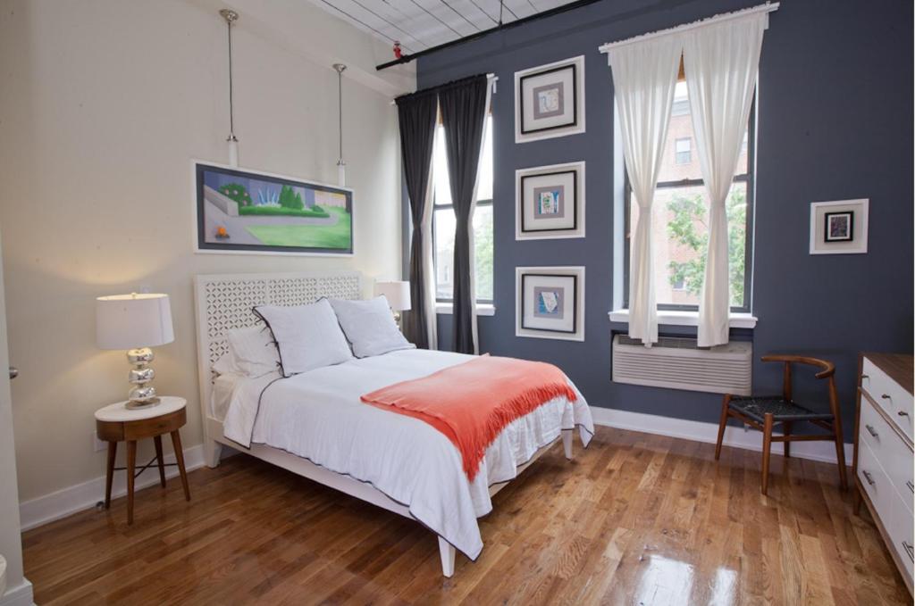 Henry Norman Hotel photo