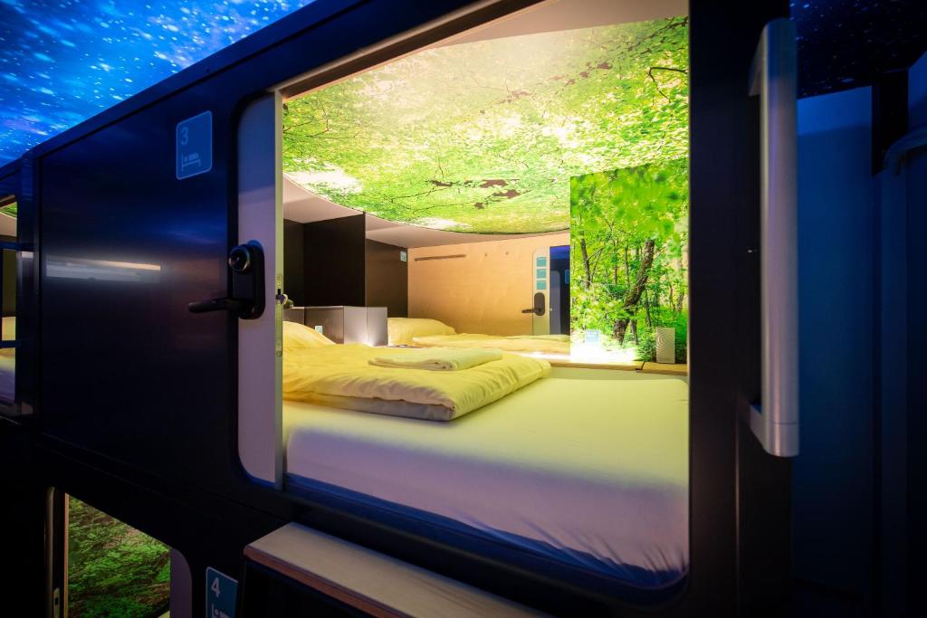 Capsule Hotel - Lucerne TheLAB - Resim 8