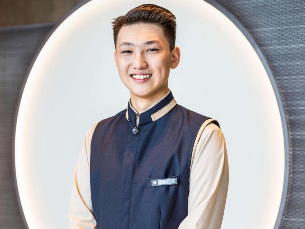 Členové personálu v ubytování Pullman Jiaxing Pinghu Excellence