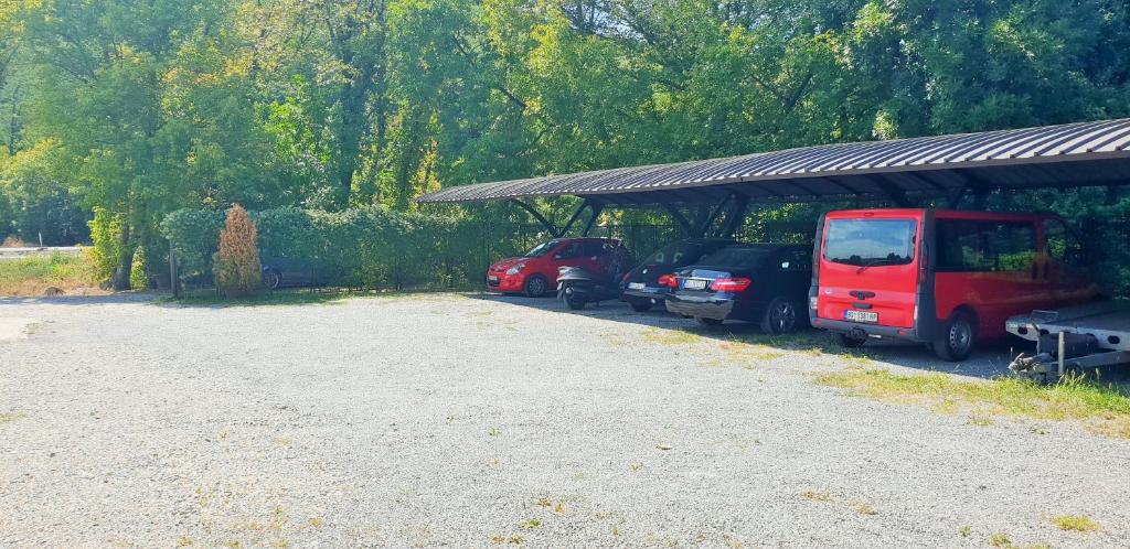 Fotografie z fotogalerie ubytování Hotel Topcider v Bělehradě