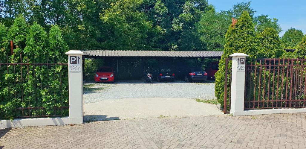Fotografie z fotogalerie ubytování Hotel Topcider v Bělehradě