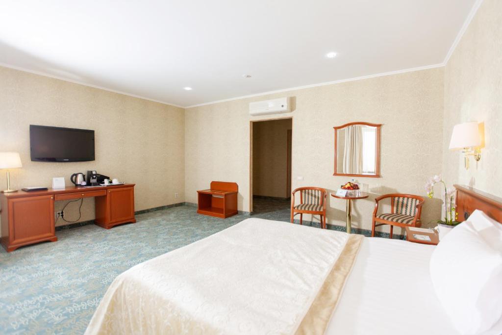 Park Hotel Berezka - Junior Suite