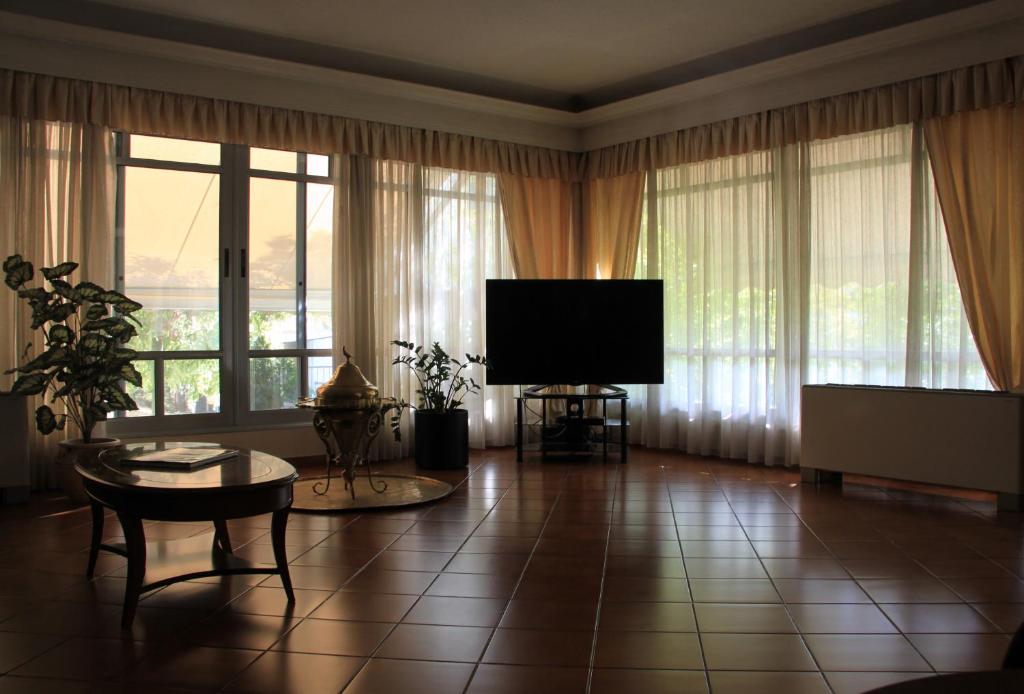 Hotel Platon - Resim 5