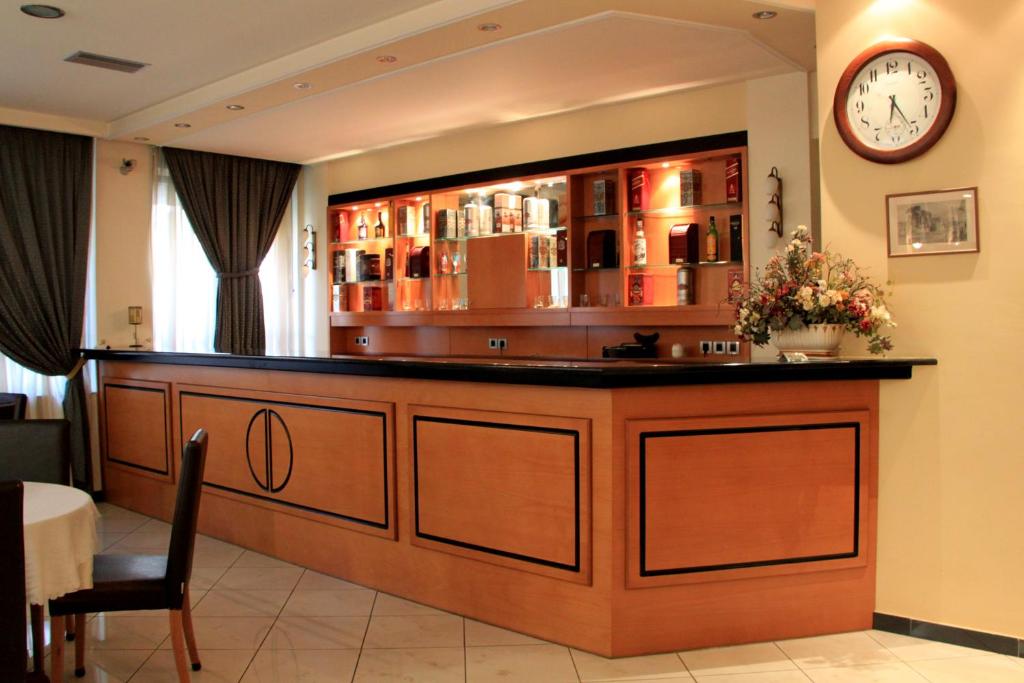 Hotel Platon - Resim 36