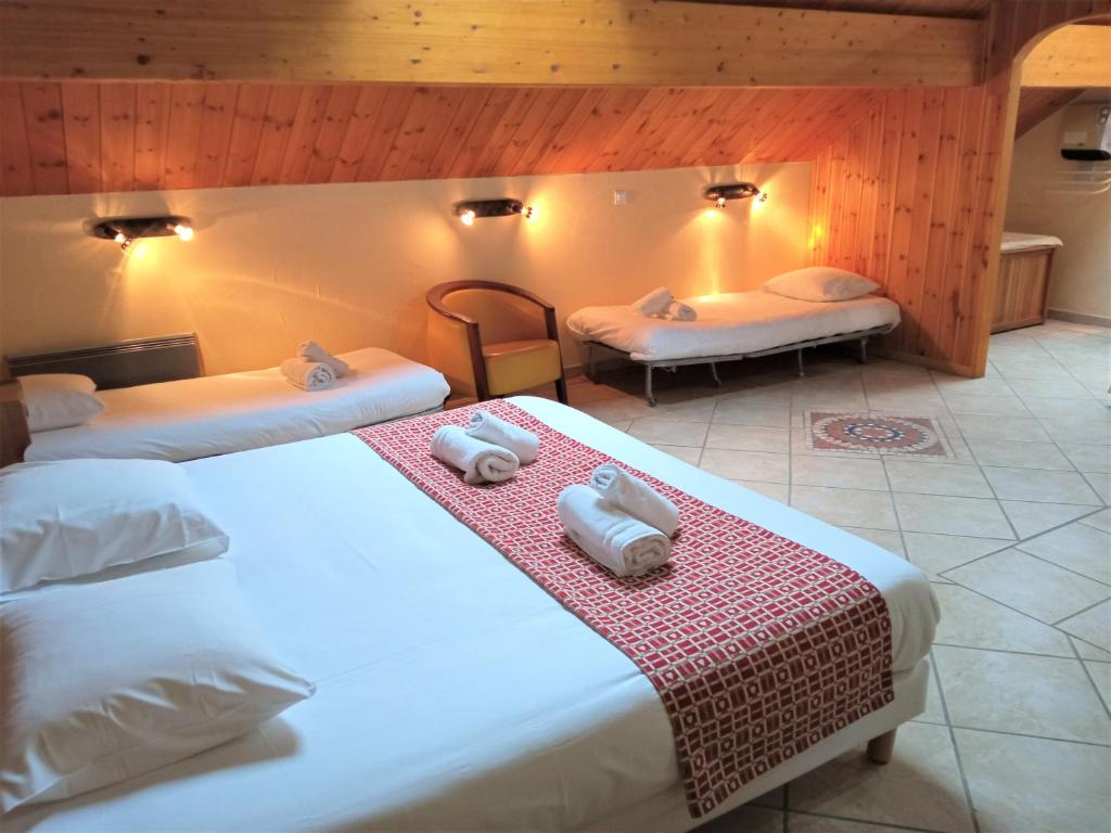 Hôtel Mont Thabor Serre Chevalier - Habitación Cuádruple Con Baño
