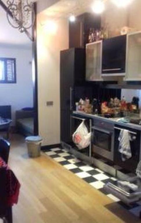 Kuchyň nebo kuchyňský kout v ubytování MAGNIFICA HABITACIÓN EN EL CENTRO DE MADRID