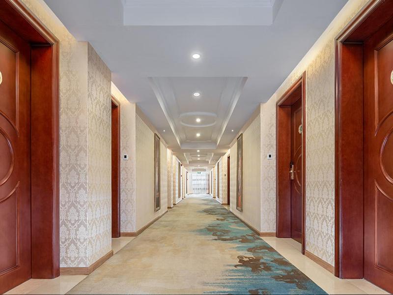 Fotografie z fotogalerie ubytování Vienna Hotel Foshan Huangqi v destinaci Nanhai