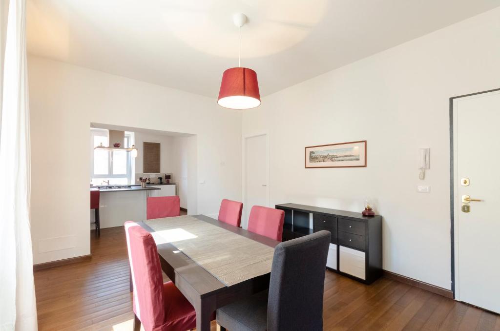 Posedenie v ubytovaní JOIVY Spacious Family Apt for 4, in Carignano, Genoa