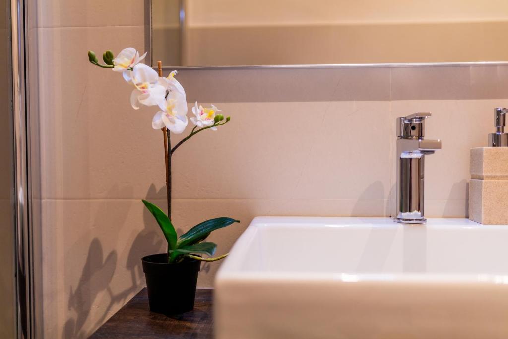 Koupelna v ubytování Arcobaleno Suites