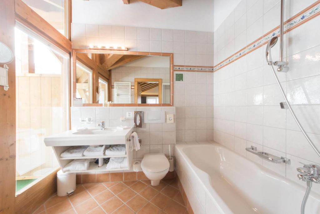Koupelna v ubytování Waldpark Hotel Garni