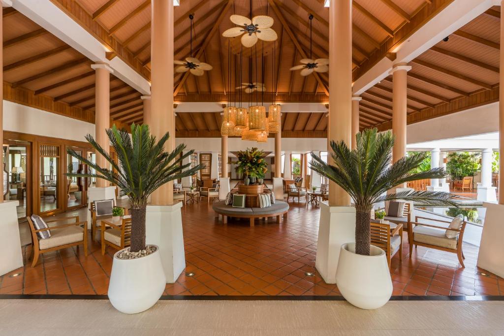 Restaurace v ubytování Naithonburi Beach Resort - SHA Extra Plus
