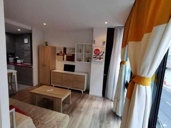 Kuchyňa alebo kuchynka v ubytovaní Apartamento Carreira Sada