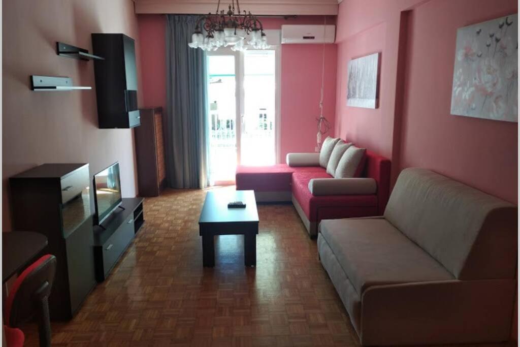 Posedenie v ubytovaní Debby's Central Apartment