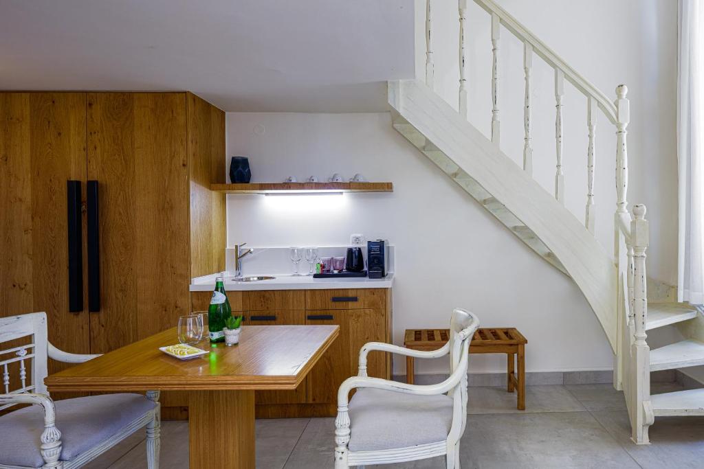 Thalassa Boutique Hotel - 13