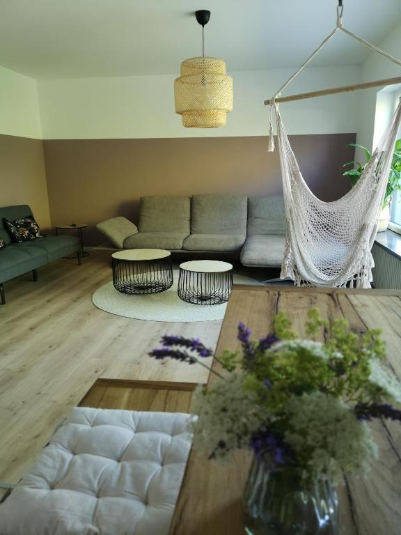 Haus zur lachenden Lieselotte I 5 Minuten zu Fuß zum kostenlosen Naturbad I Messenähe I Waldnähe - Holiday Home