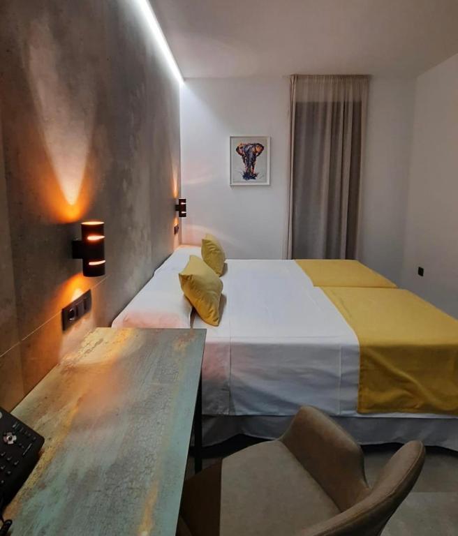 HOTEL ÁNGEL, Santa Cruz de Mudela – Bijgewerkte prijzen 2023