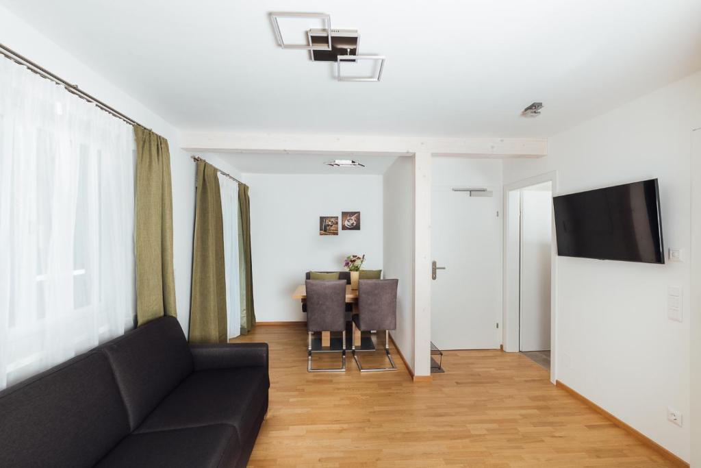 Naturoase Appartements Mirnock - One-Bedroom Apartment