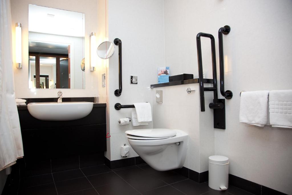Crowne Plaza Marlow, an IHG Hotel - 