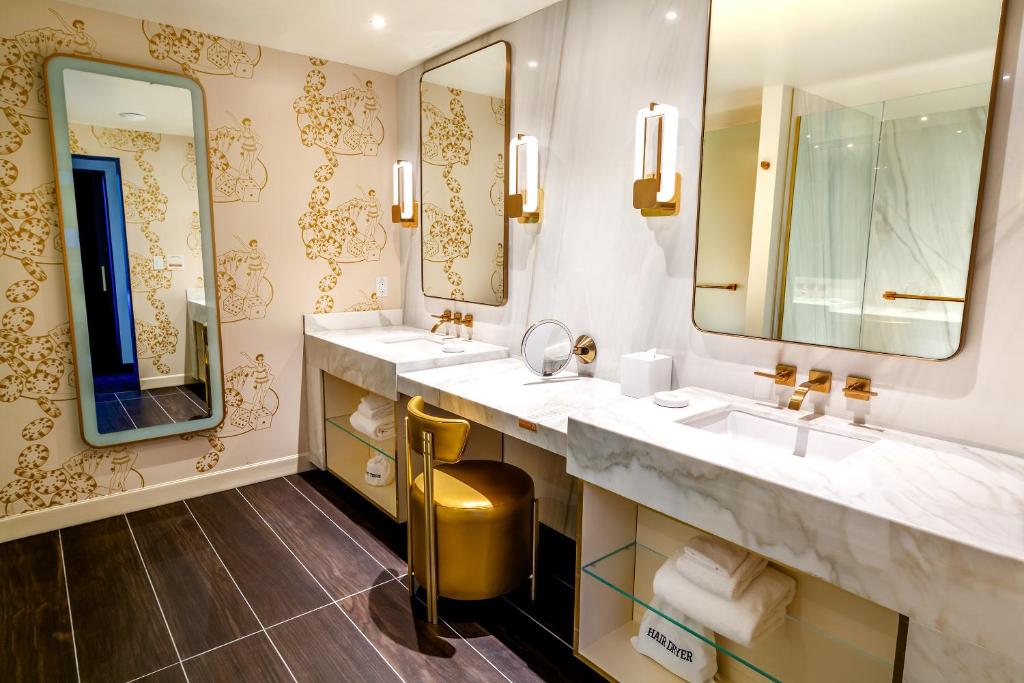 Hotel photo 36